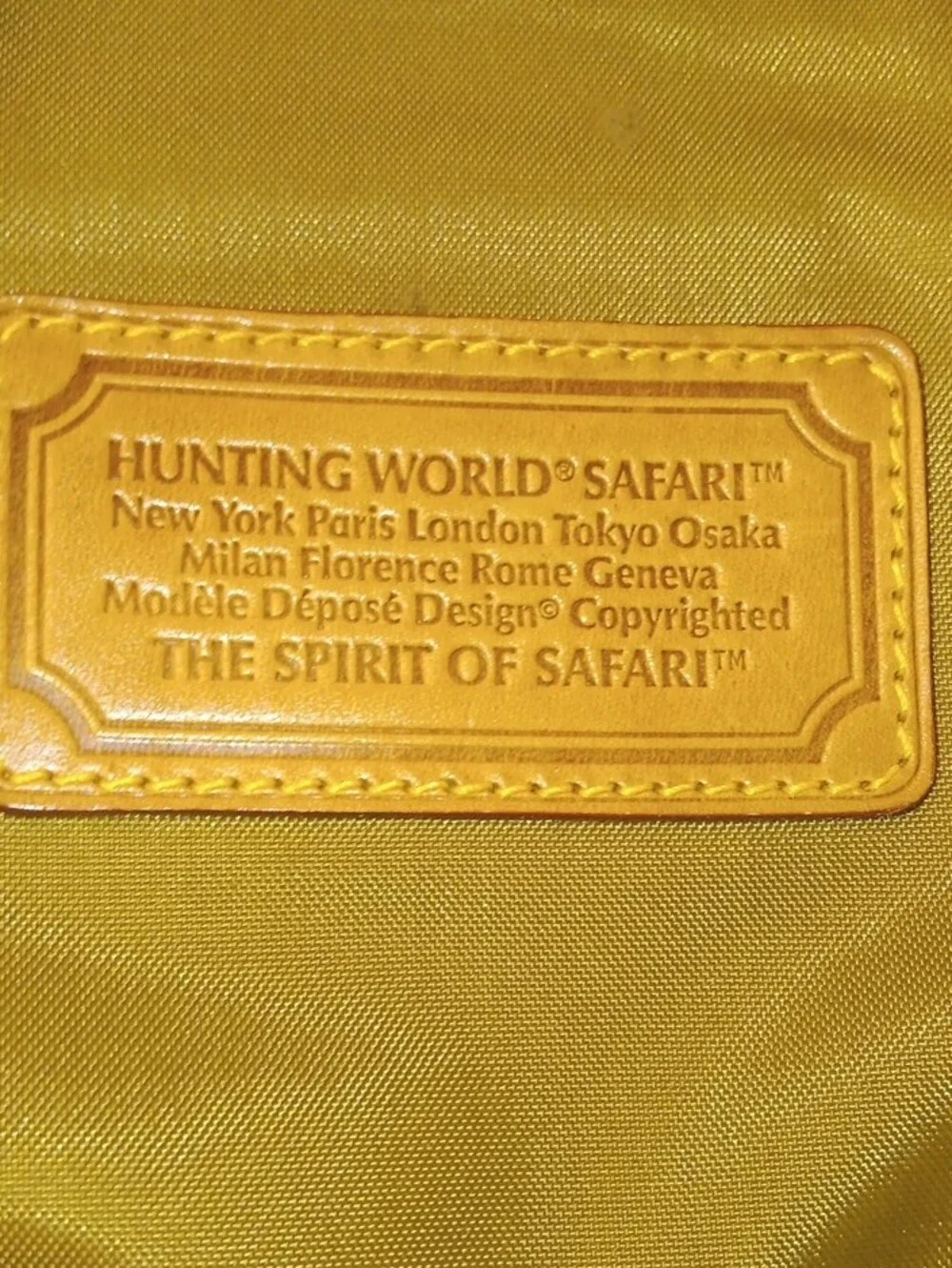 Brown Leather HUNTING WORLD Messenger Bag